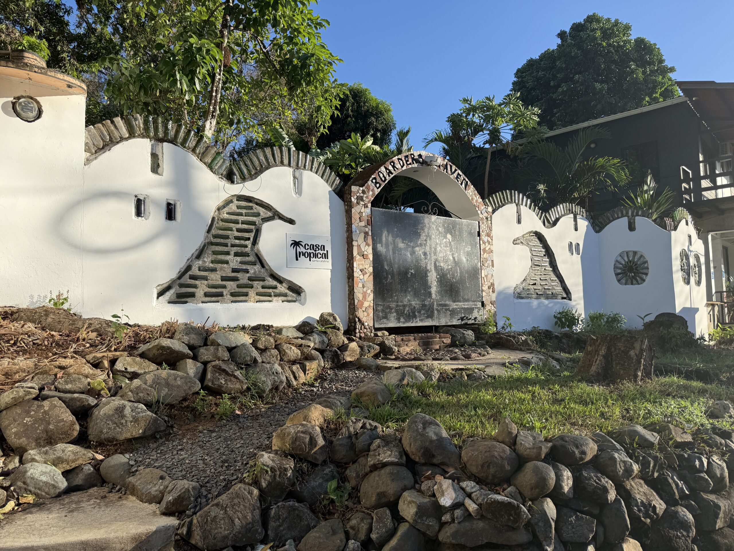 casa tropical, santa catalina, panama