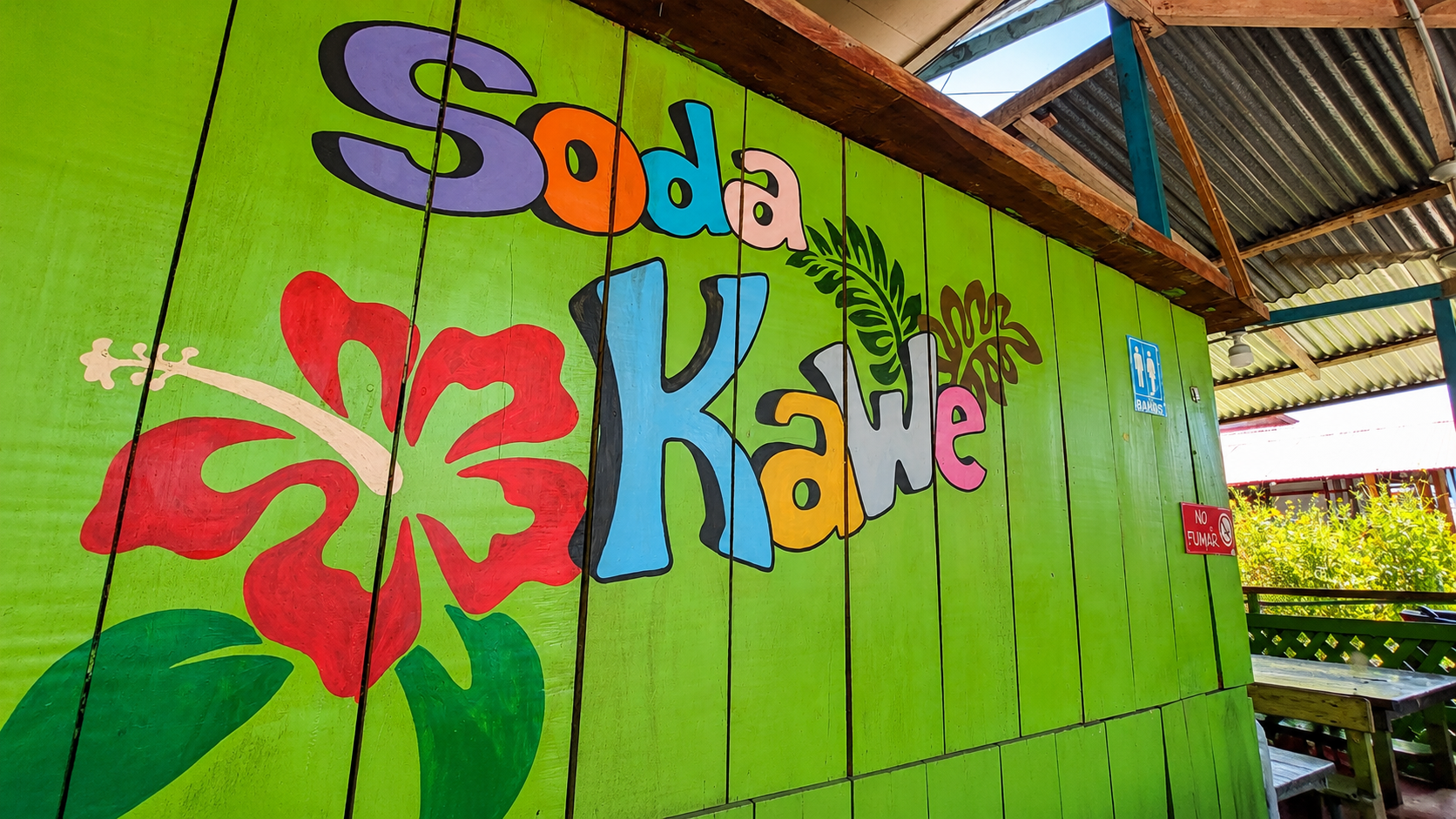 soda, cahuita, costa rica